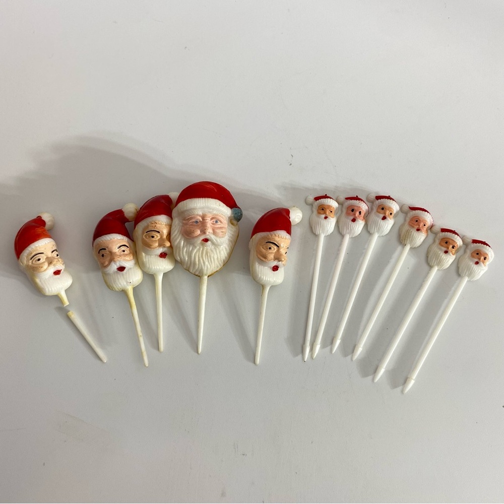 Vintage Santa Claus Cupcake Toppers - Red and White
